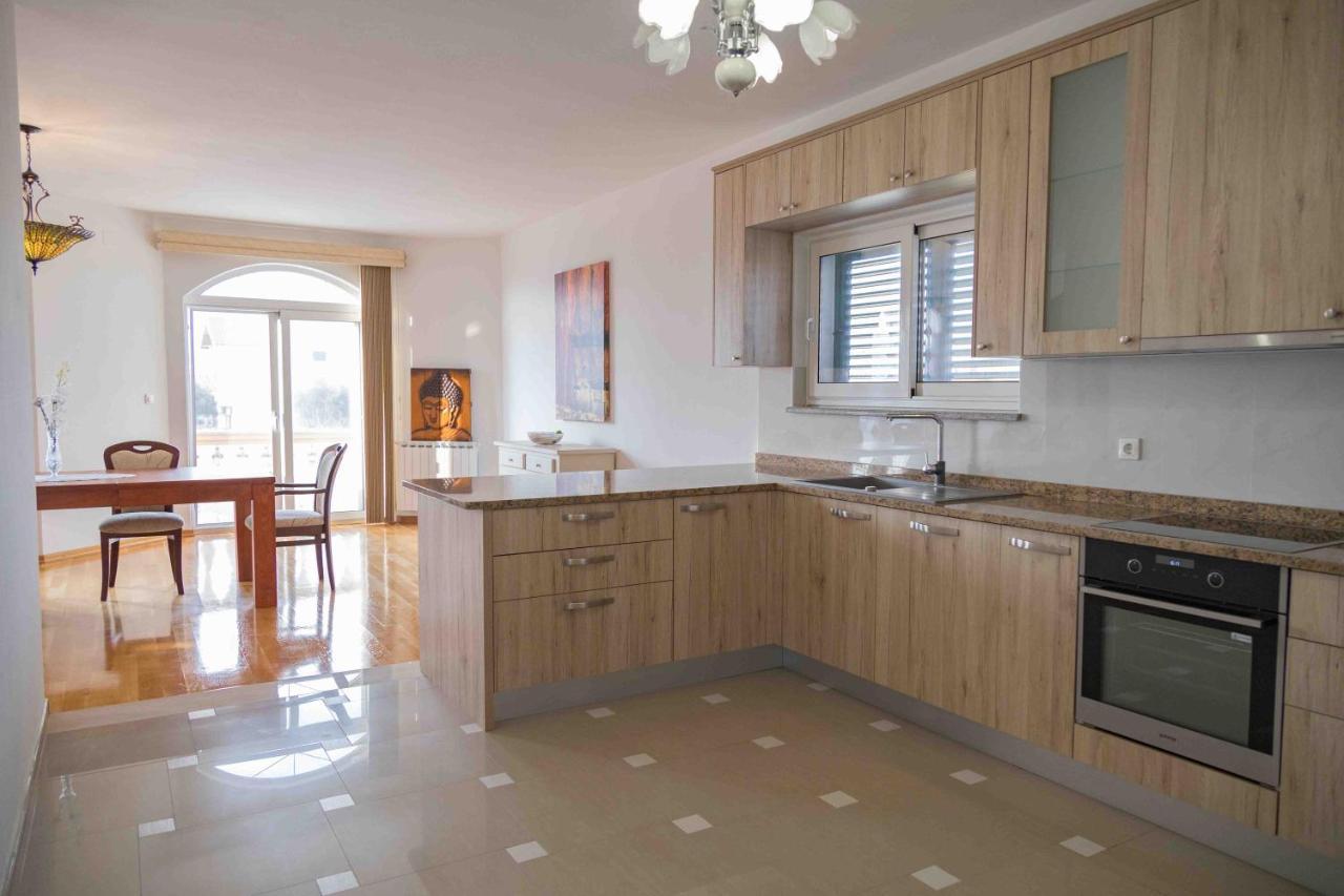 Zadar, Martinova House With Swimming Pool *
