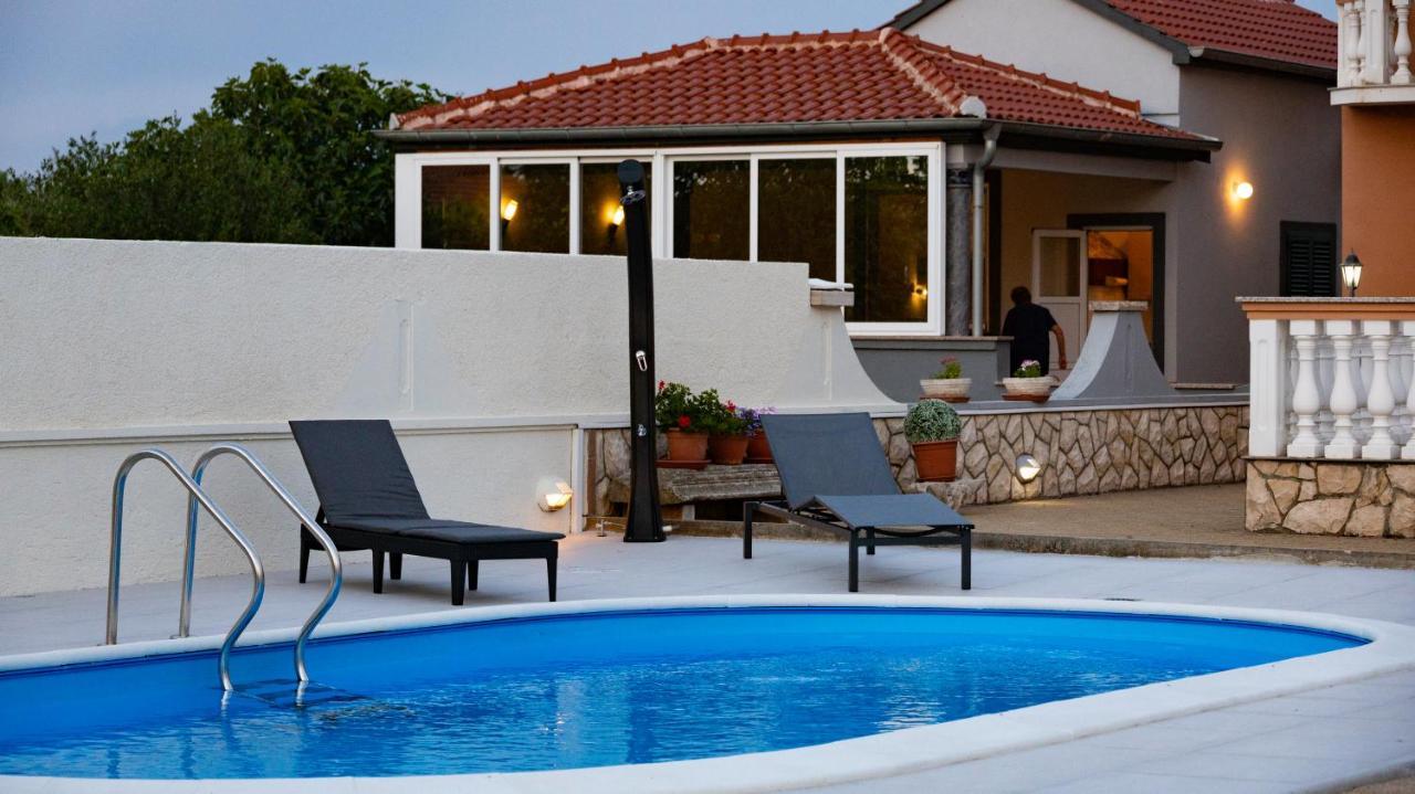 Villa Zadar, Martinova House With Swimming Pool Zaton (Zadar)